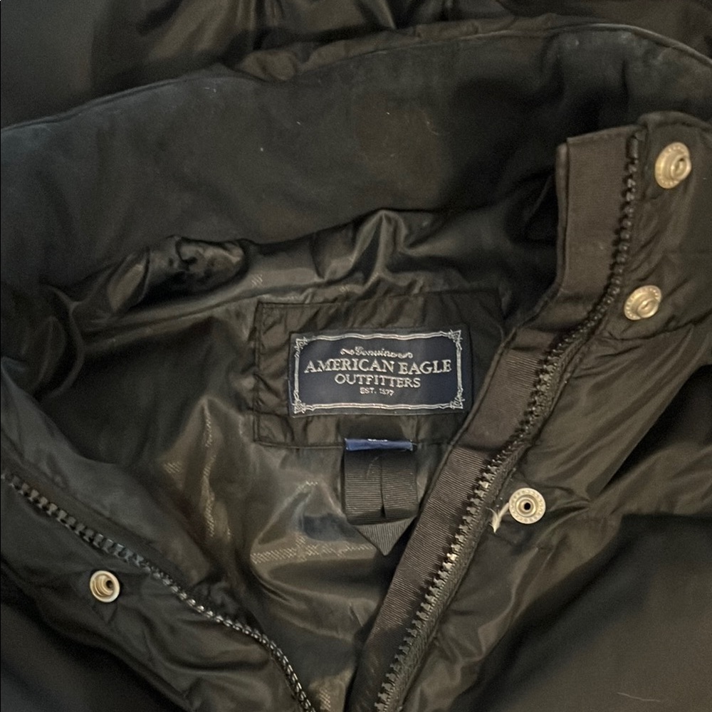 American Eagle puffer jacket